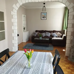 A 5 Min De Paris! Appartement
